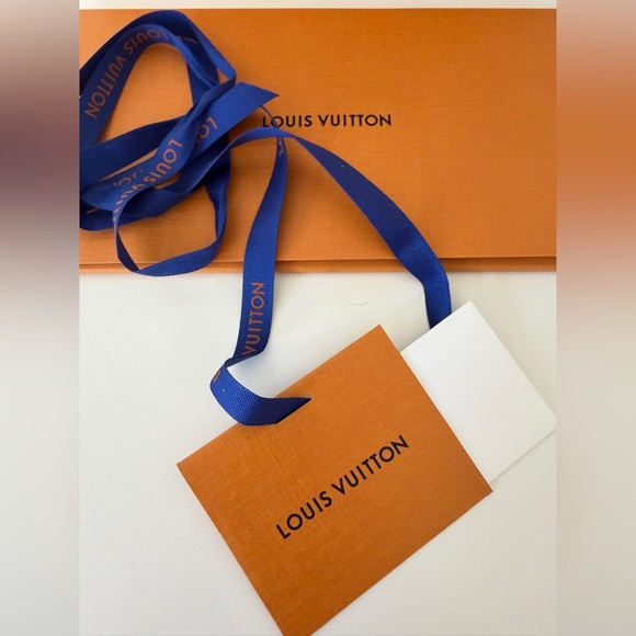 Louis Vuitton paper bag, envelope, ribbon New authentic 100% - Picture 3 of 5